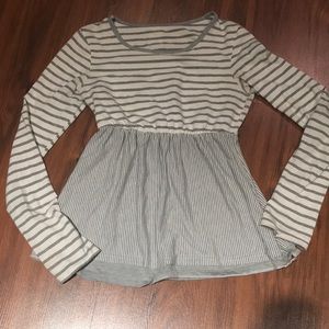 Unbranded striped baby doll peplum back bottom down shirt.
